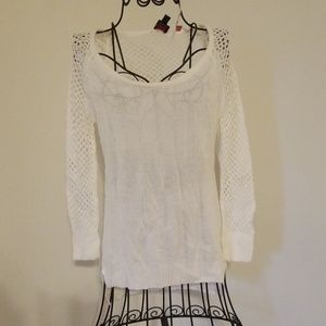 White knit long sleeve